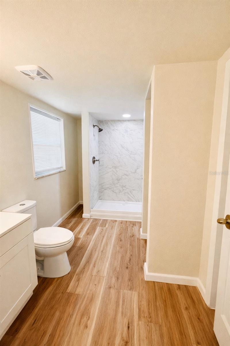 2507 Armenia Property Photo 5