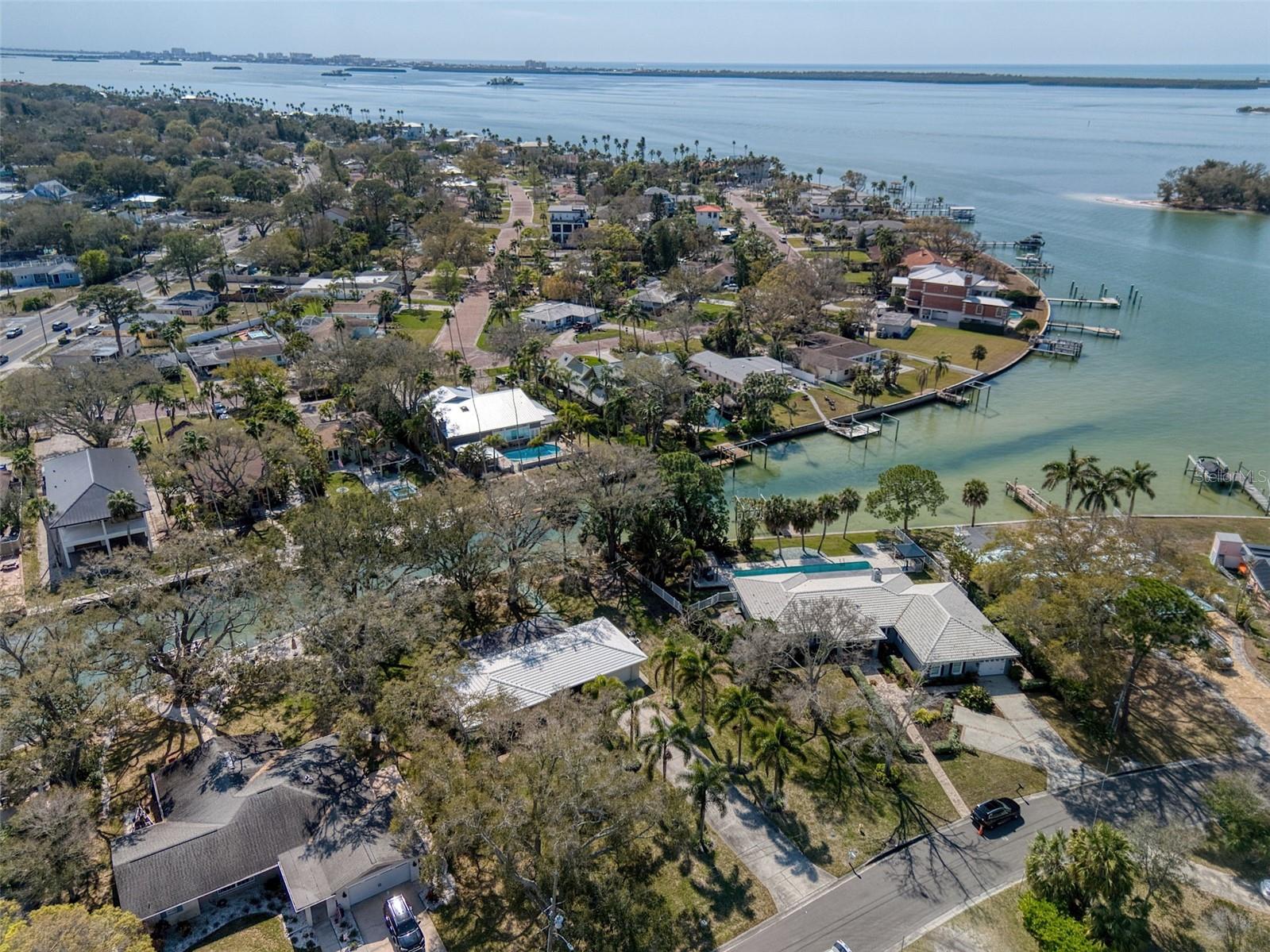 5 Shore Dr Property Photo 23