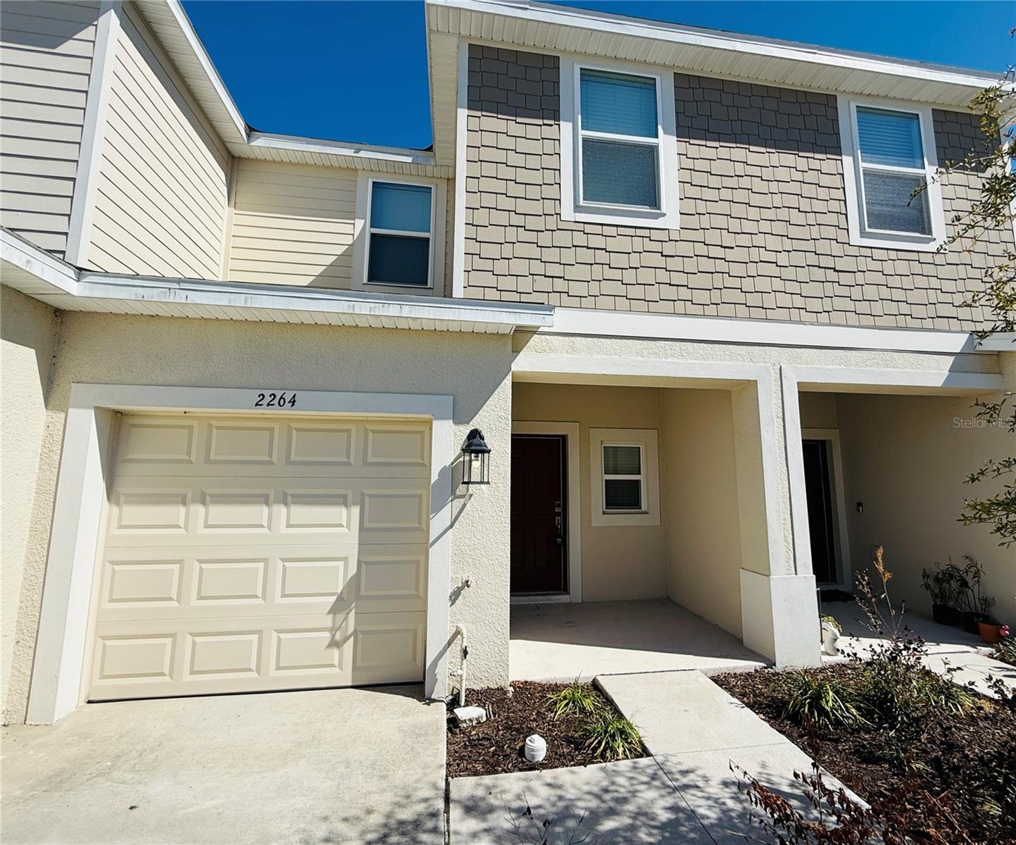 2264 Paravane Way Property Photo 1