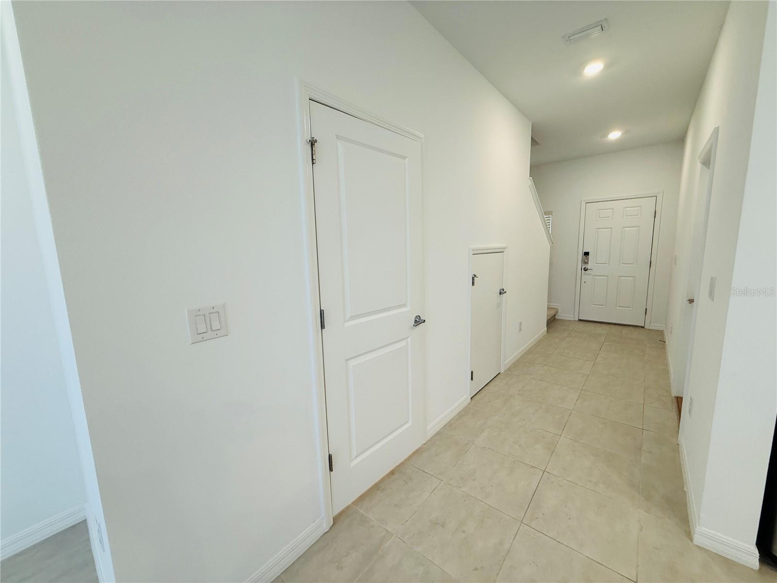 2264 Paravane Way Property Photo 2