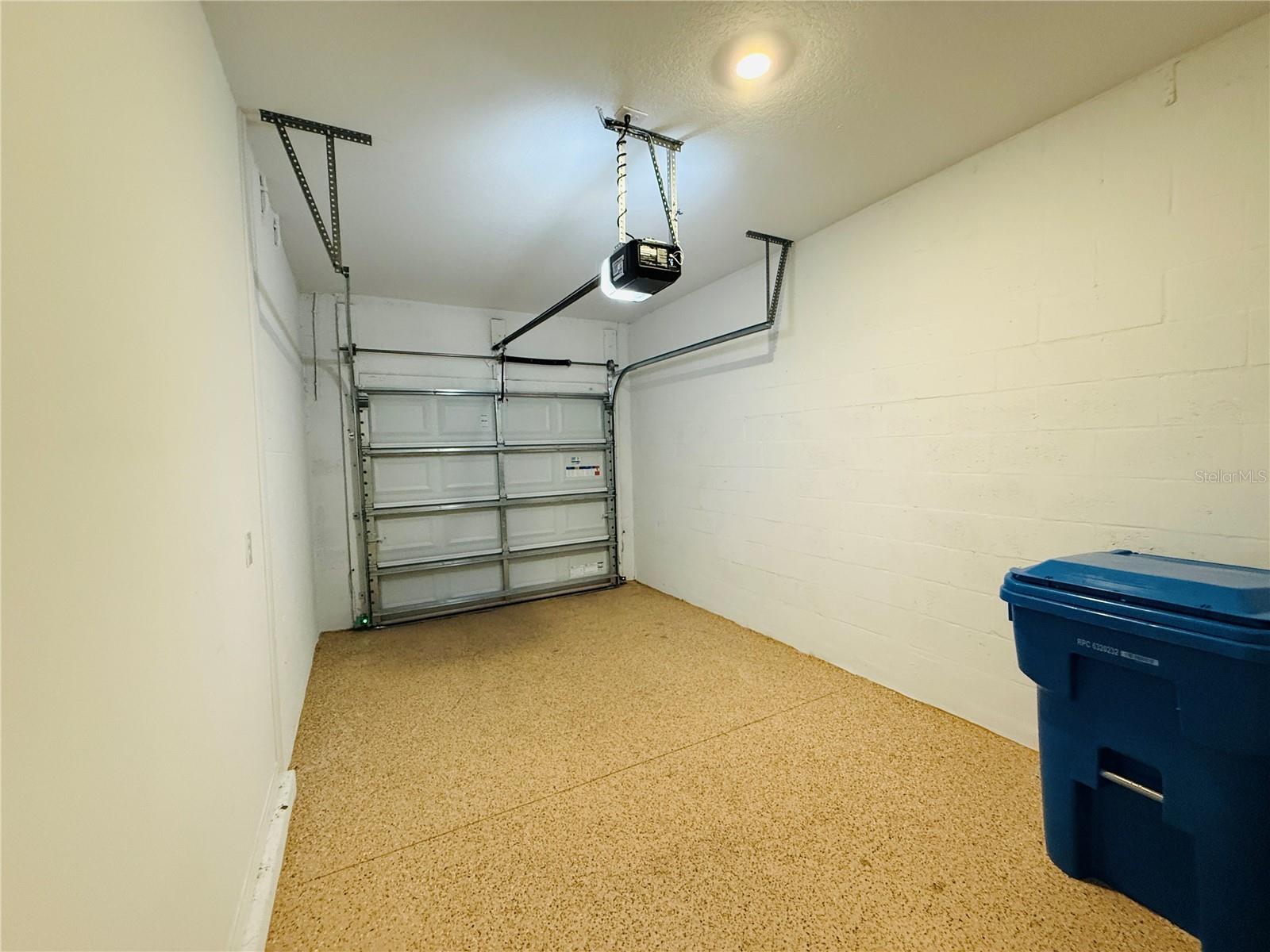 2264 Paravane Way Property Photo 30