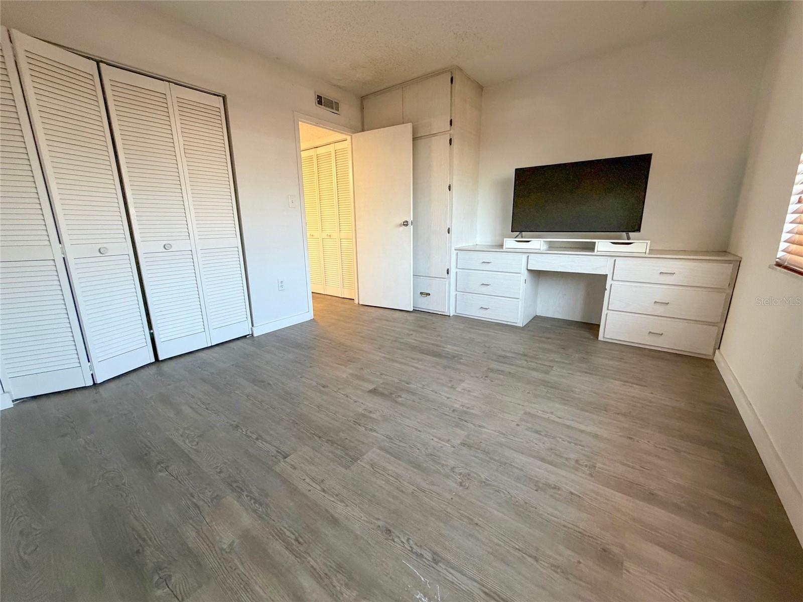 215 S Mcmullen Booth Rd #182 Property Photo 19