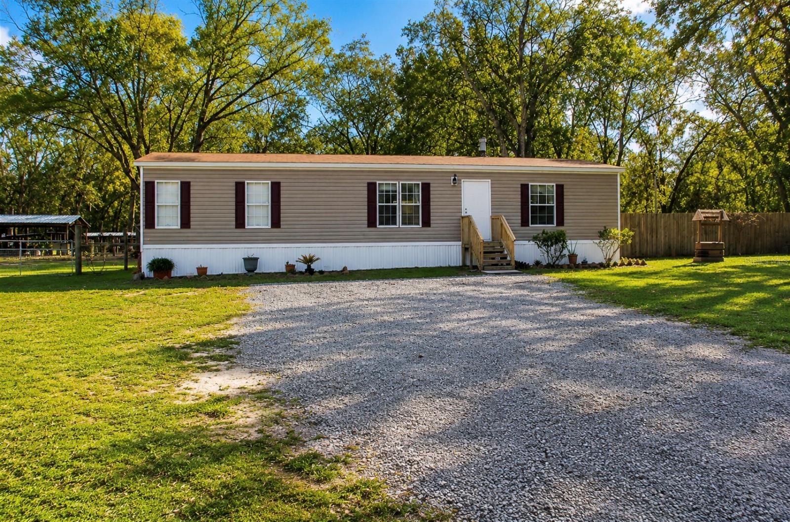 25408 Oneal Rd Property Photo 1