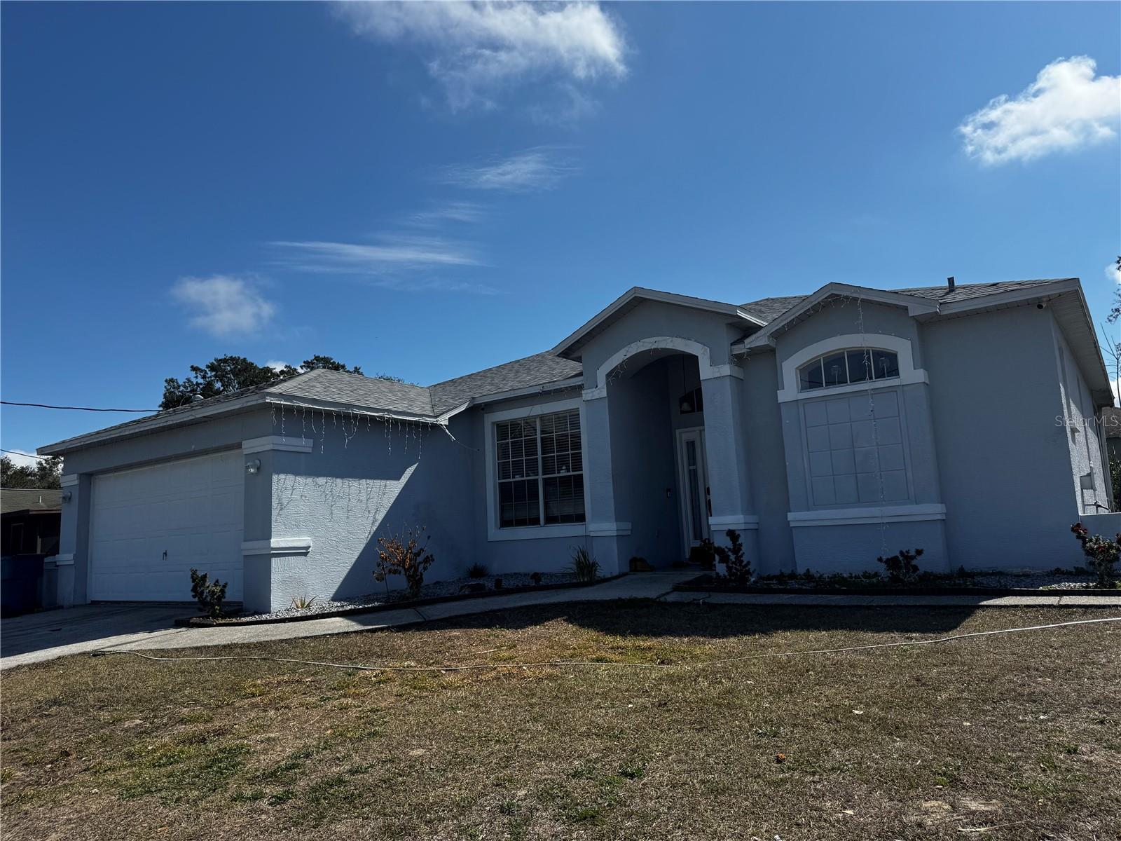 10130 Spring Hill Dr Property Photo 1