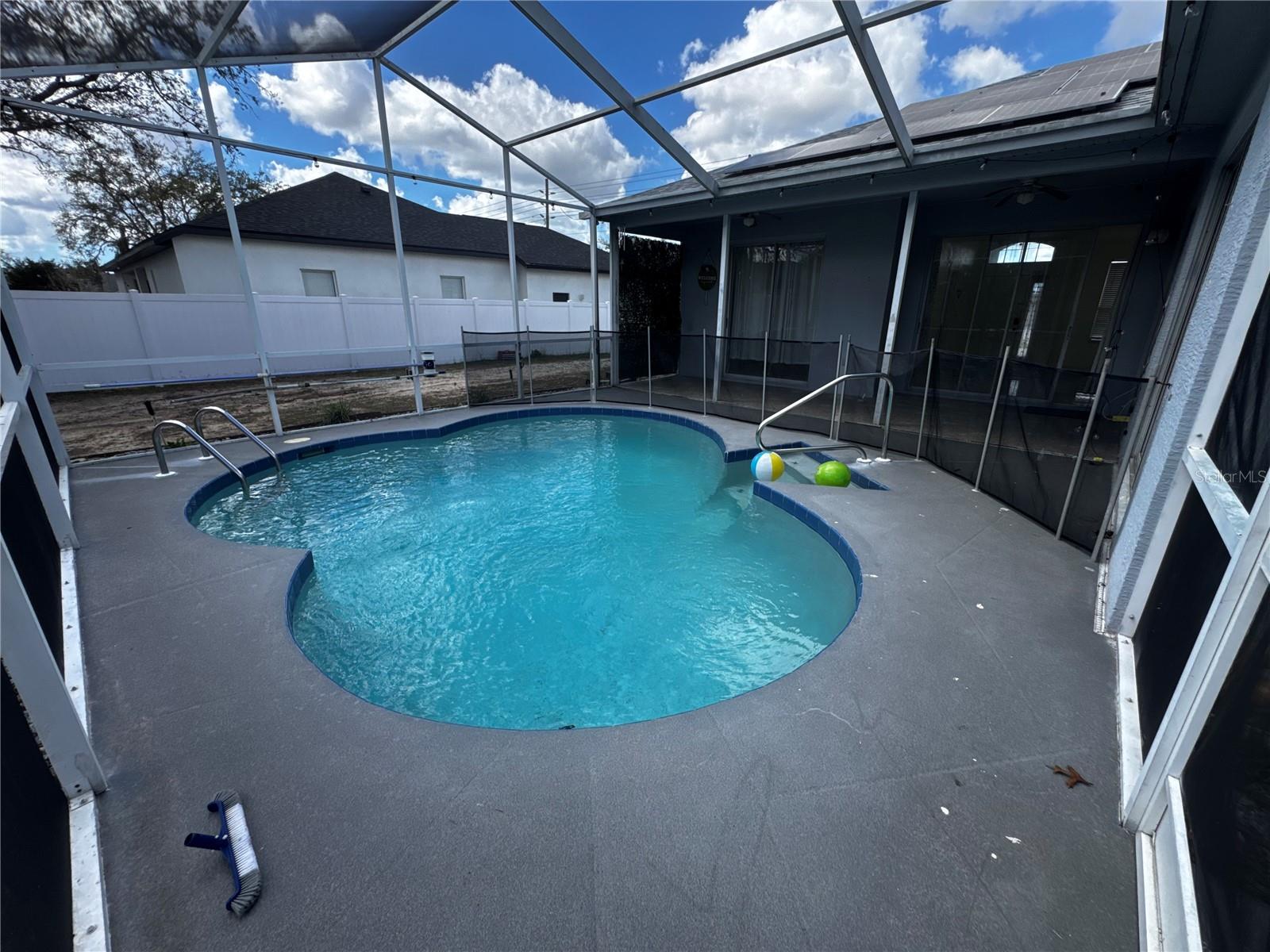 10130 Spring Hill Dr Property Photo 28