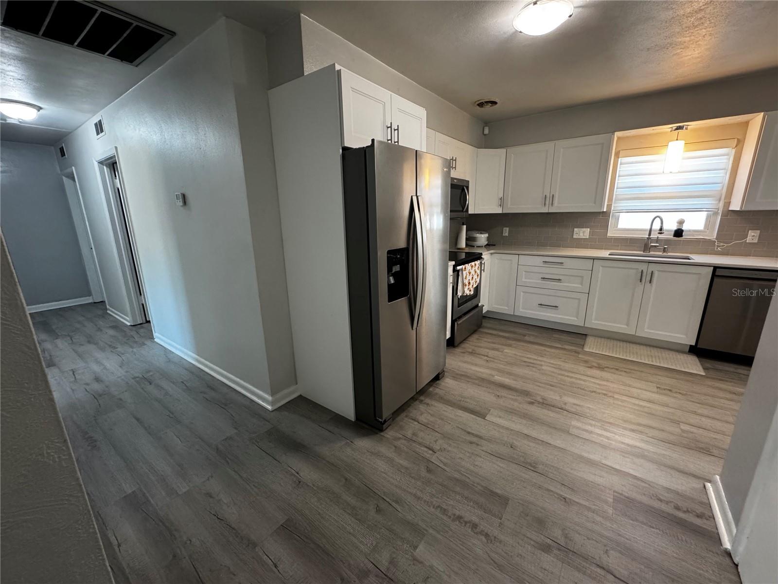 6914 N Ola Ave Property Photo 14