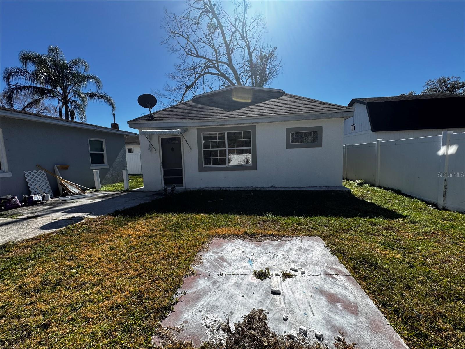 6914 N Ola Ave Property Photo 33