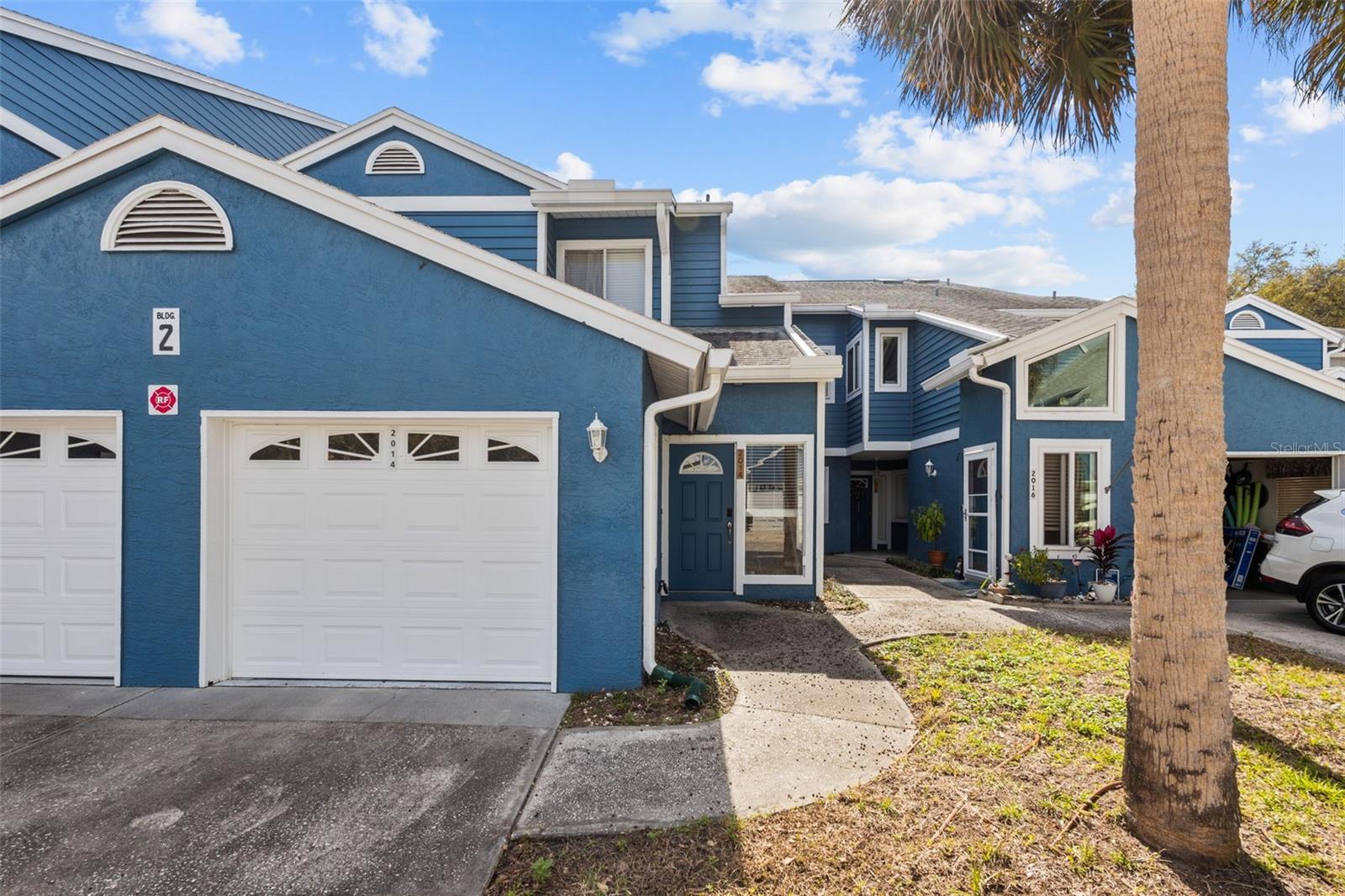 2014 Golfview Dr #2014 Property Photo 1