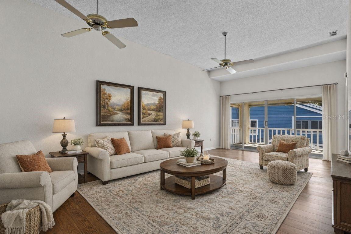 2014 Golfview Dr #2014 Property Photo 4