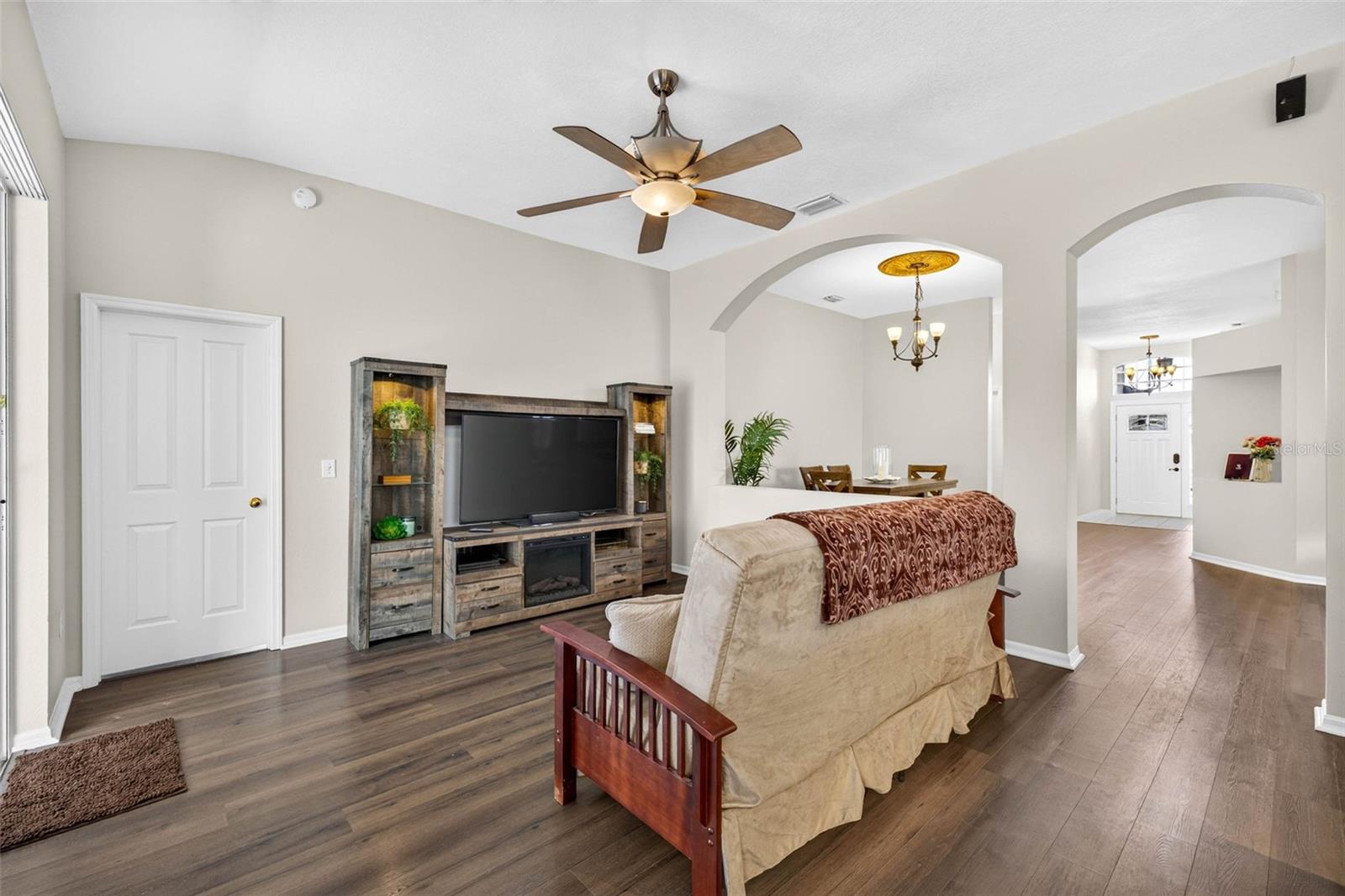 29454 Crossland Dr Property Photo 24