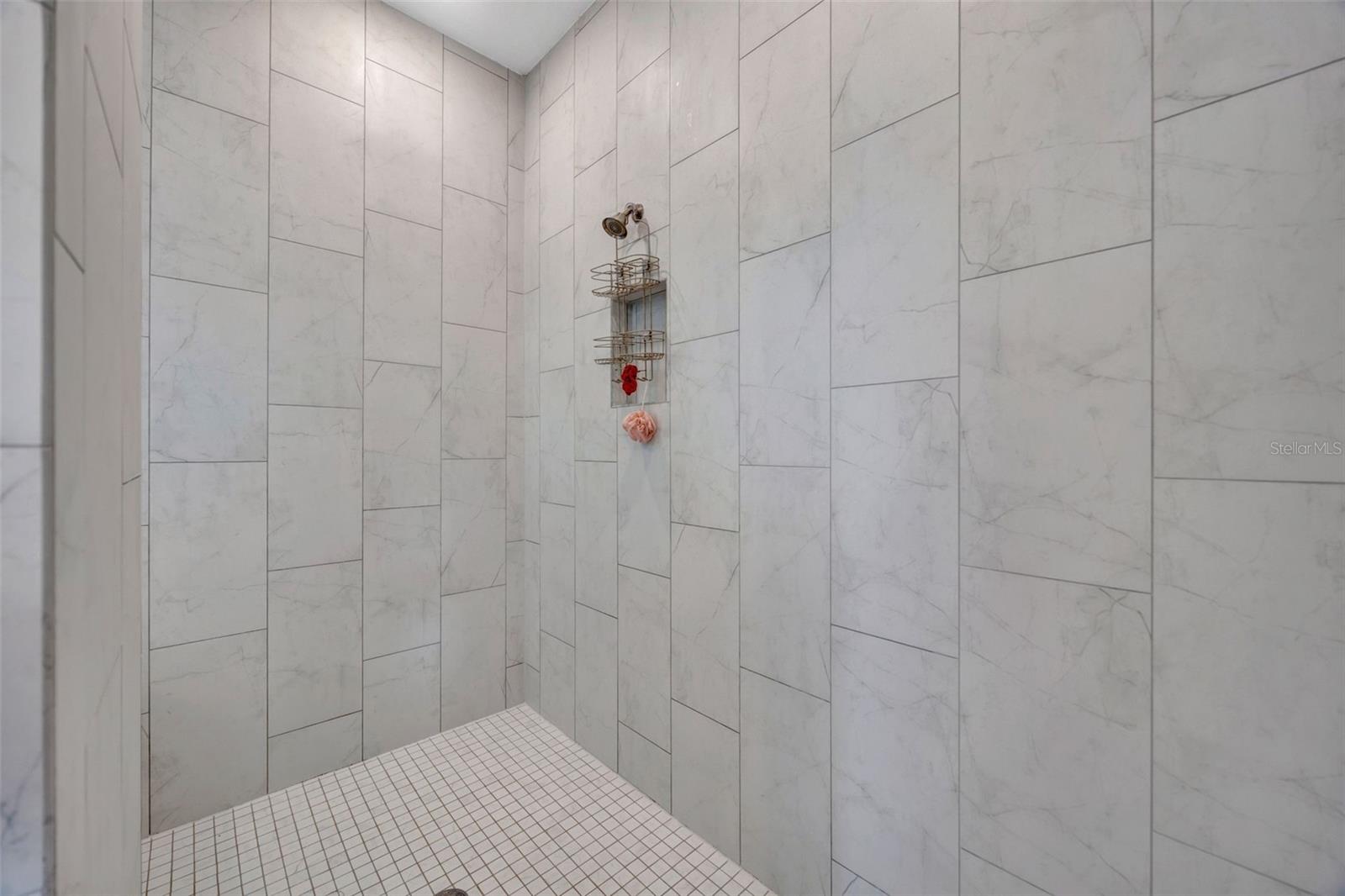 6167 Marsh Trail Dr Property Photo 27