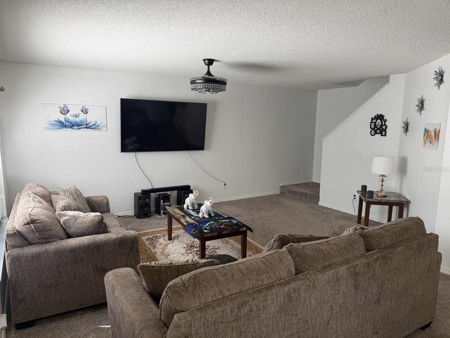 7135 Waterside Dr Property Photo 2