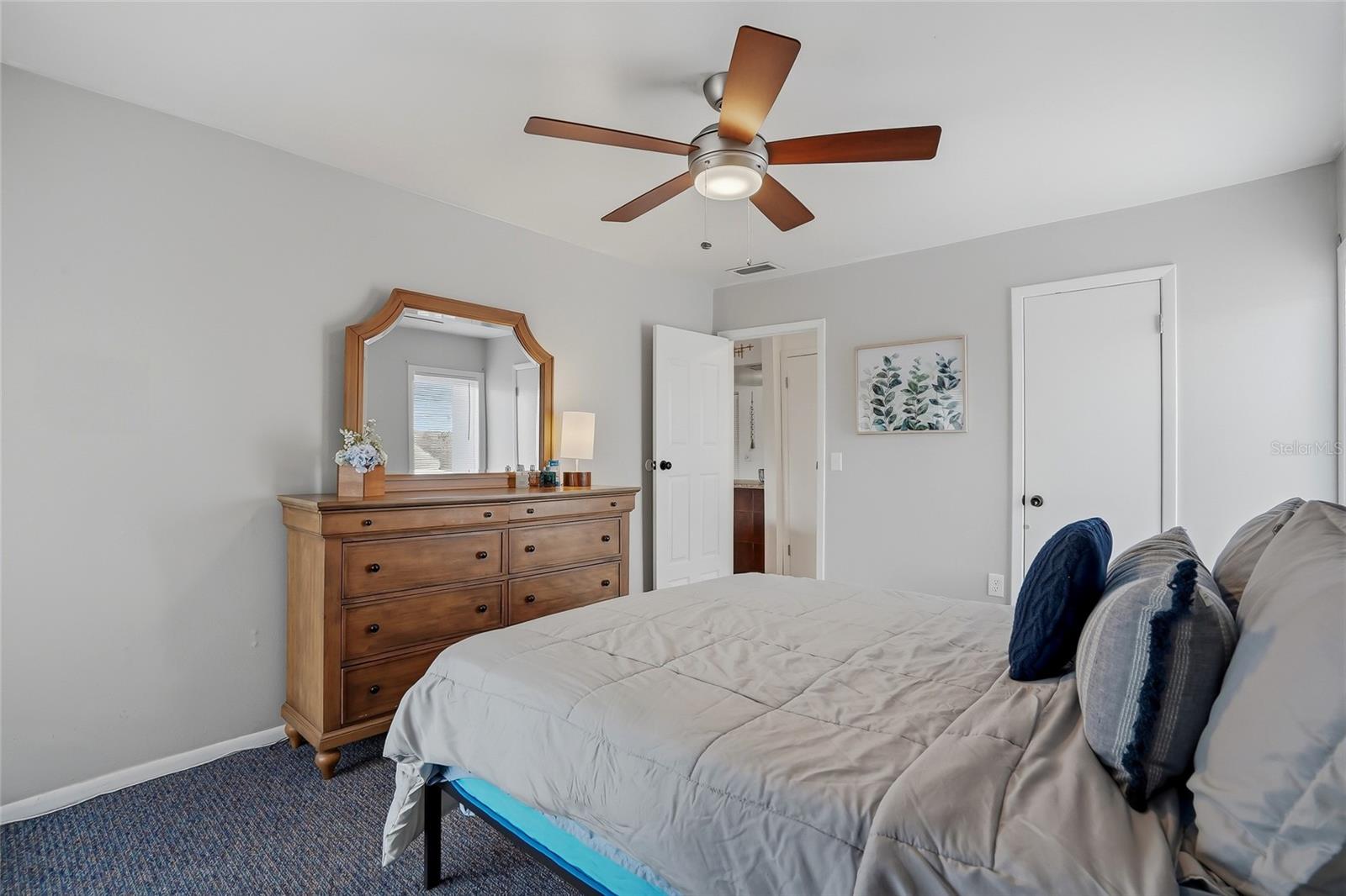8602 Champlain Ct #90 Property Photo 12