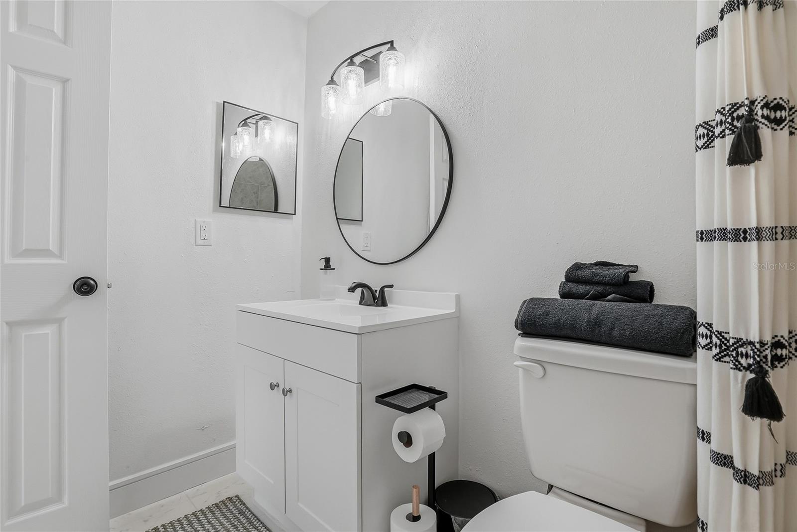 8602 Champlain Ct #90 Property Photo 14