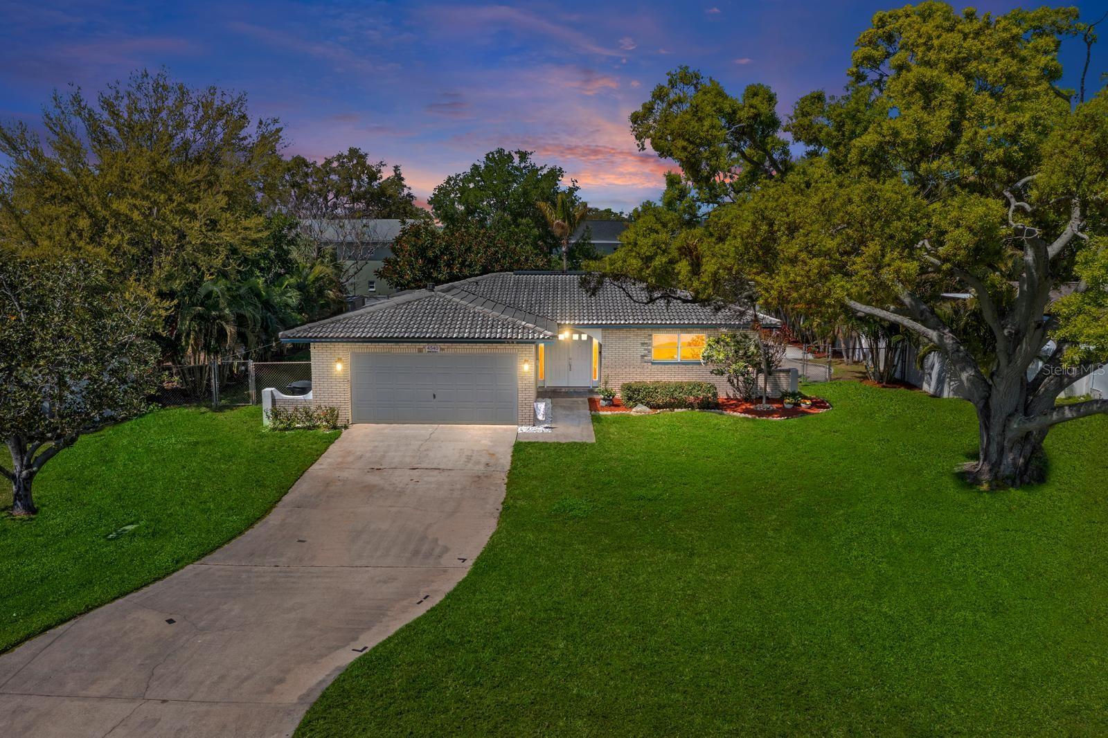 4540 Bayshore Blvd Ne Property Photo 1