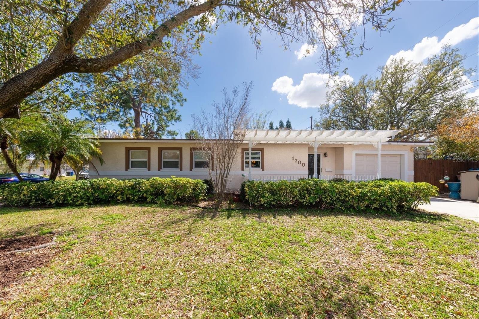 1700 74th Ave N Property Photo 1
