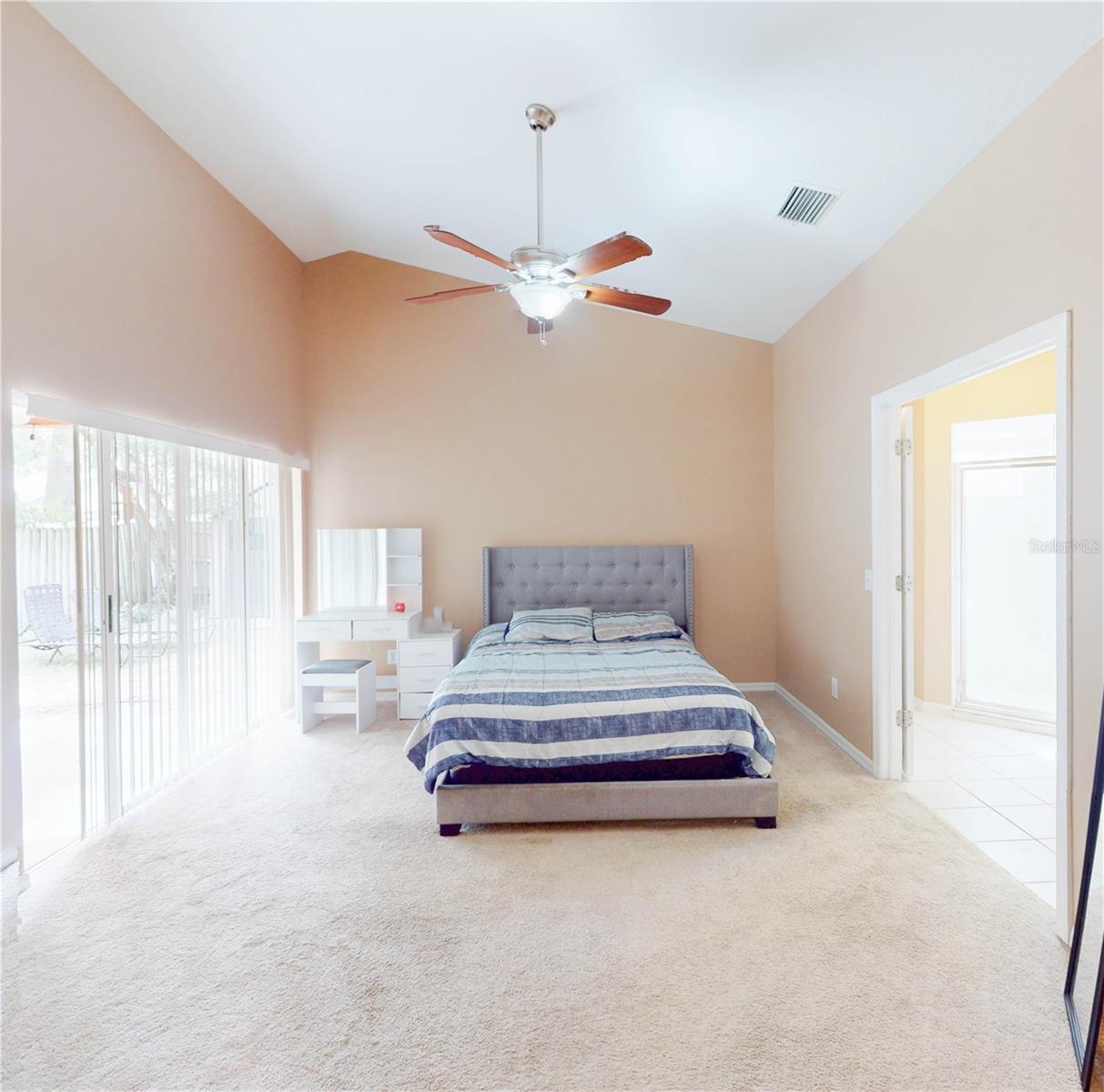 1103 Mallory Point Dr Property Photo 7