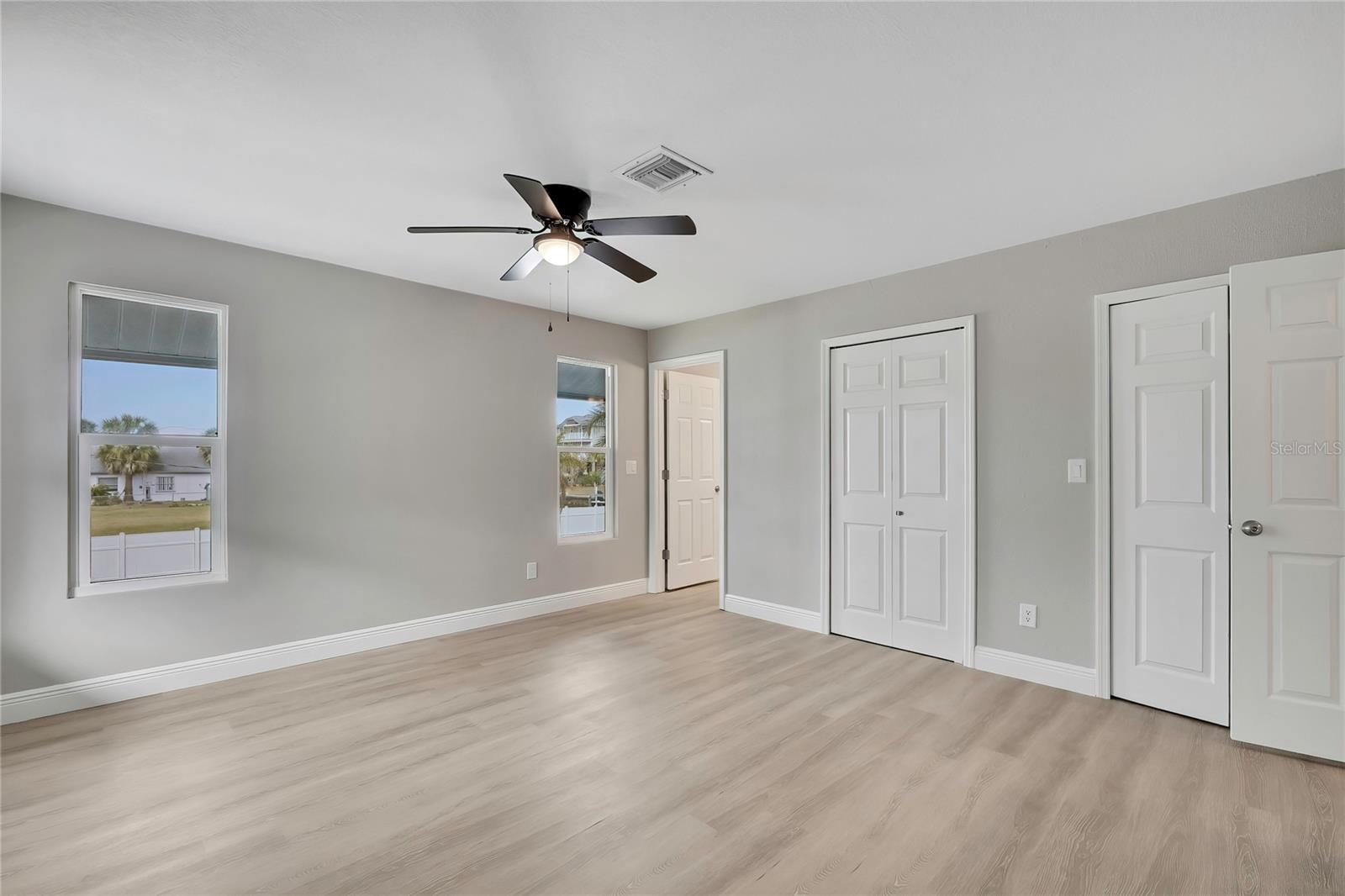6703 Seaview Blvd Property Photo 19
