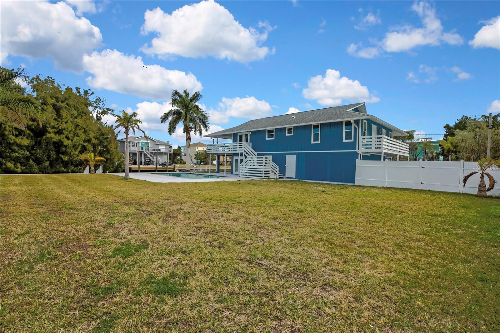 6703 Seaview Blvd Property Photo 41