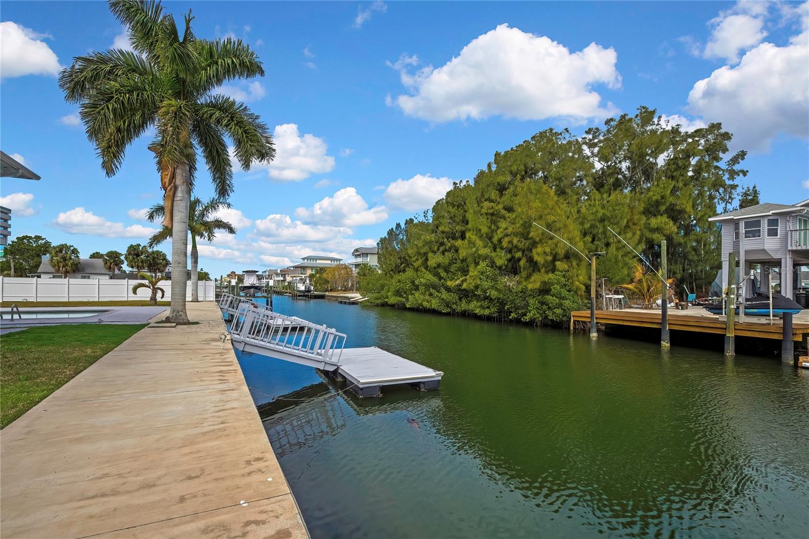6703 Seaview Blvd Property Photo 50