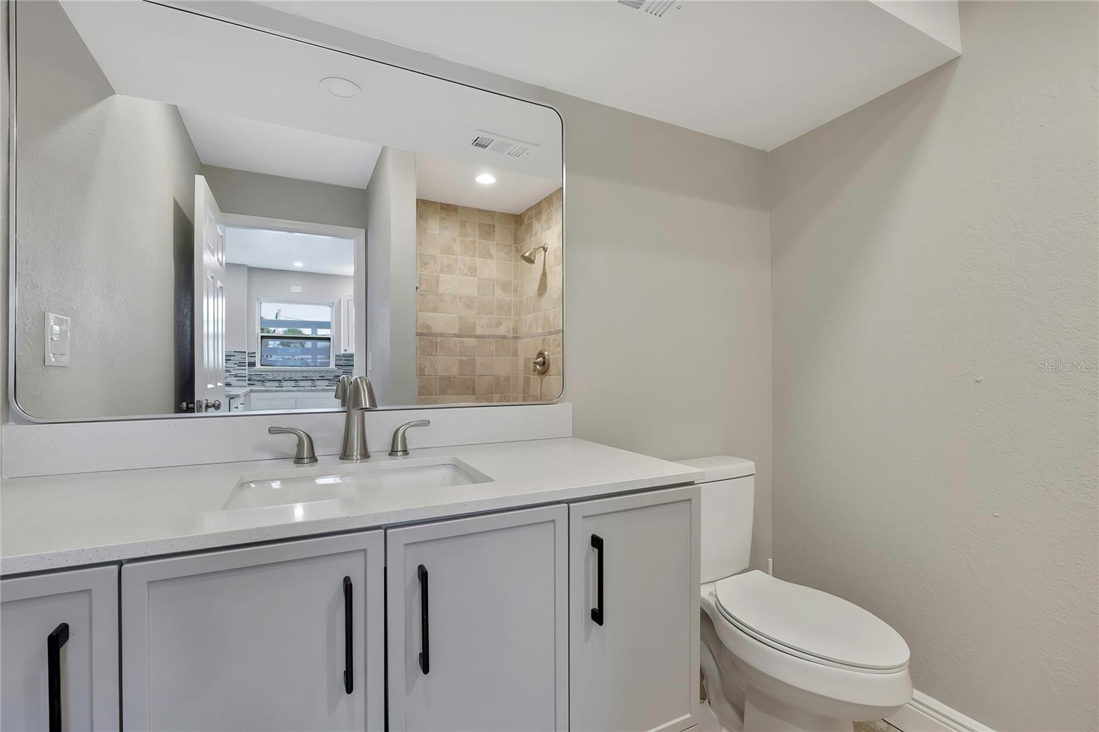 6703 Seaview Blvd Property Photo 57