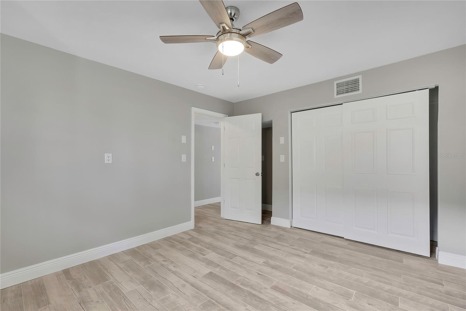 6703 Seaview Blvd Property Photo 64