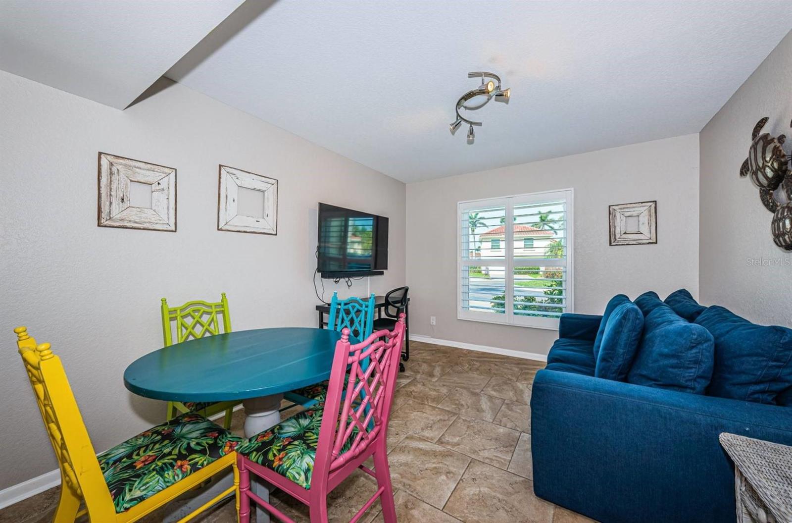 6107 Mirada Cir Property Photo 4