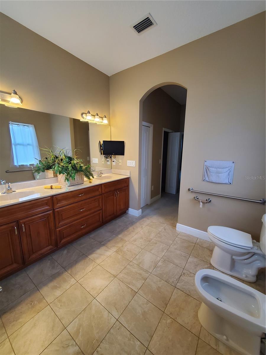 6716 Magnolia Point Dr Property Photo 40