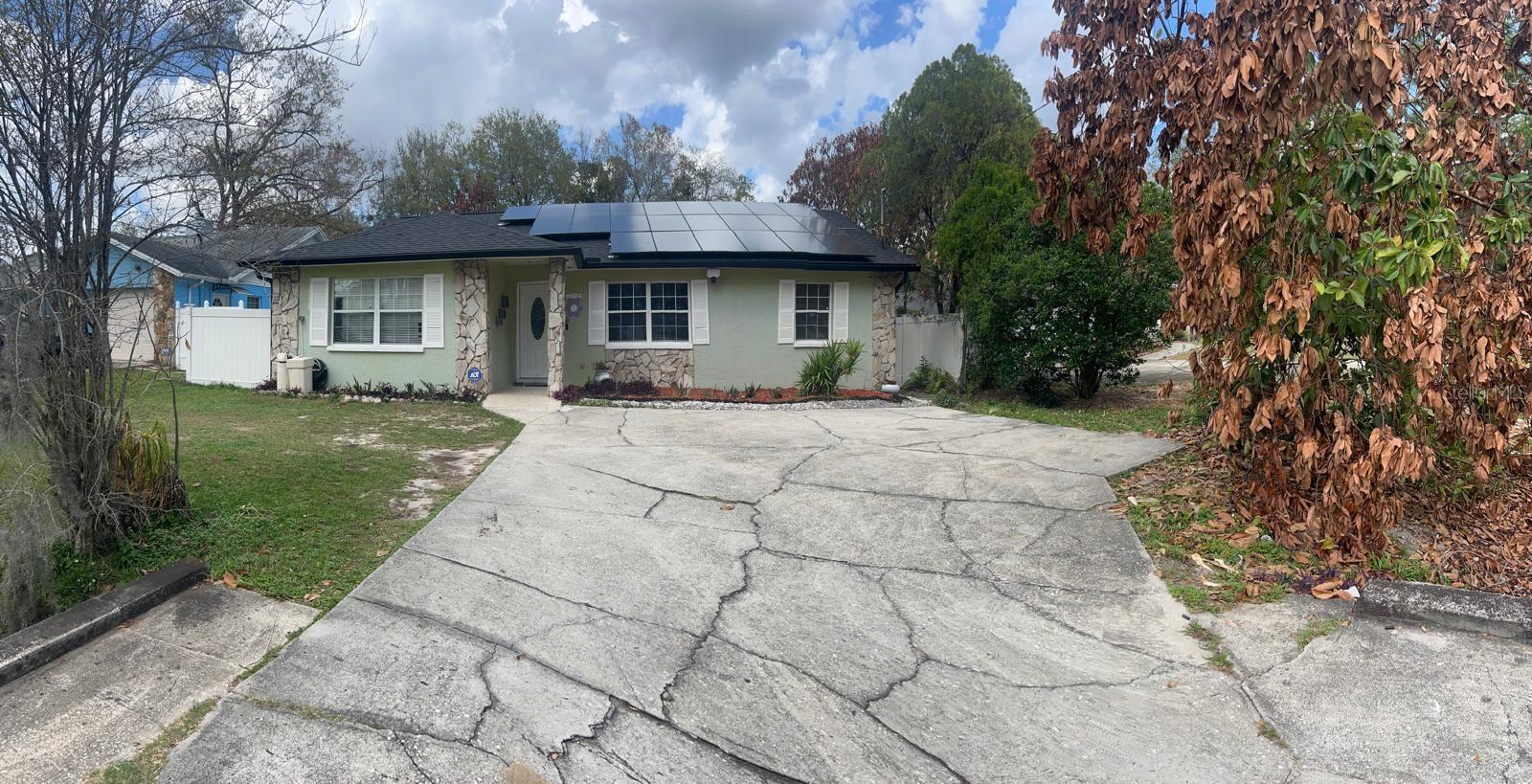 4912 E Serena Dr Property Photo 2