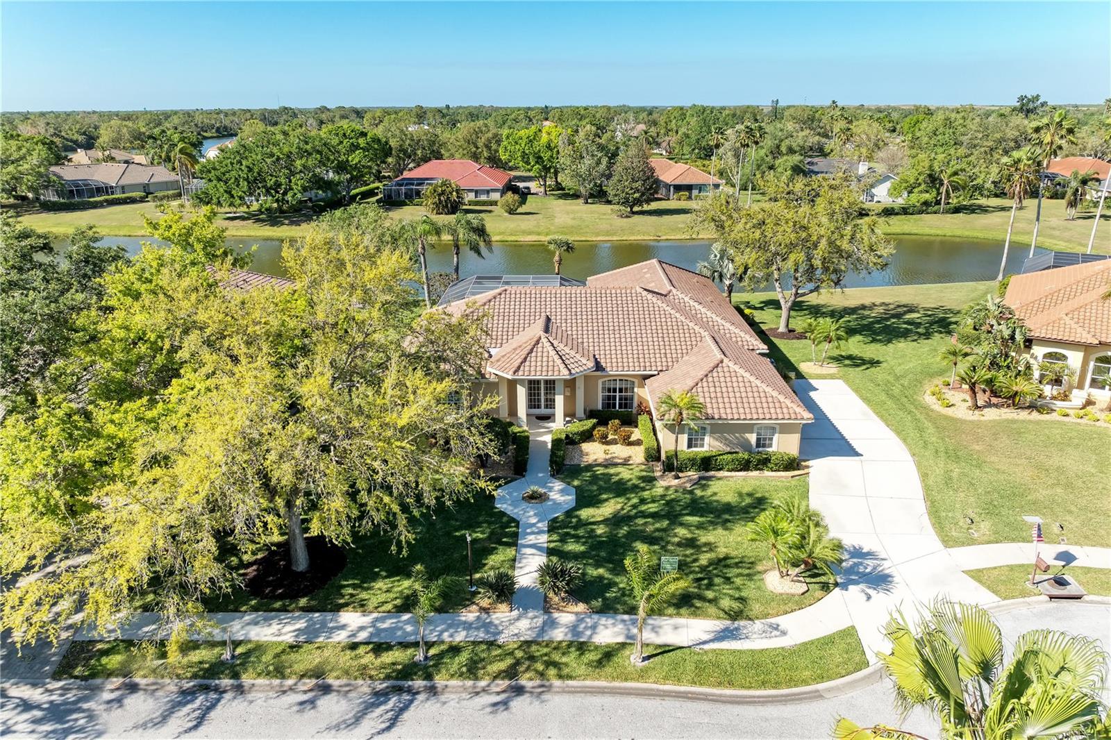 8315 Eagle Xing Property Photo 1