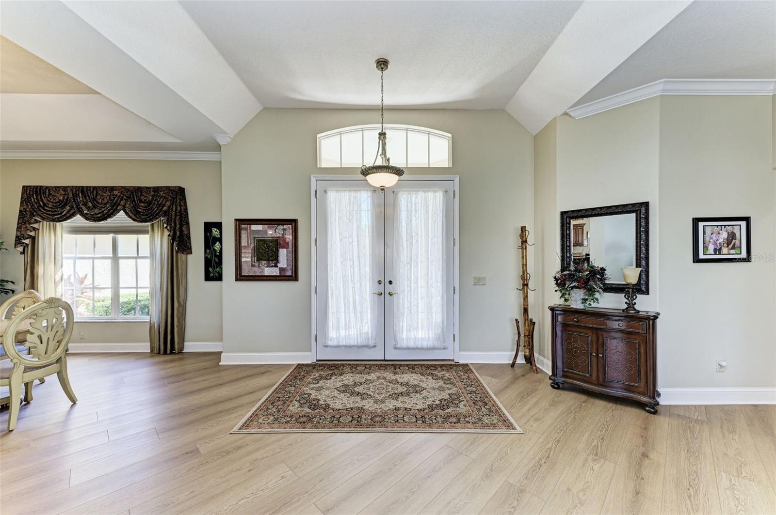 8315 Eagle Xing Property Photo 19