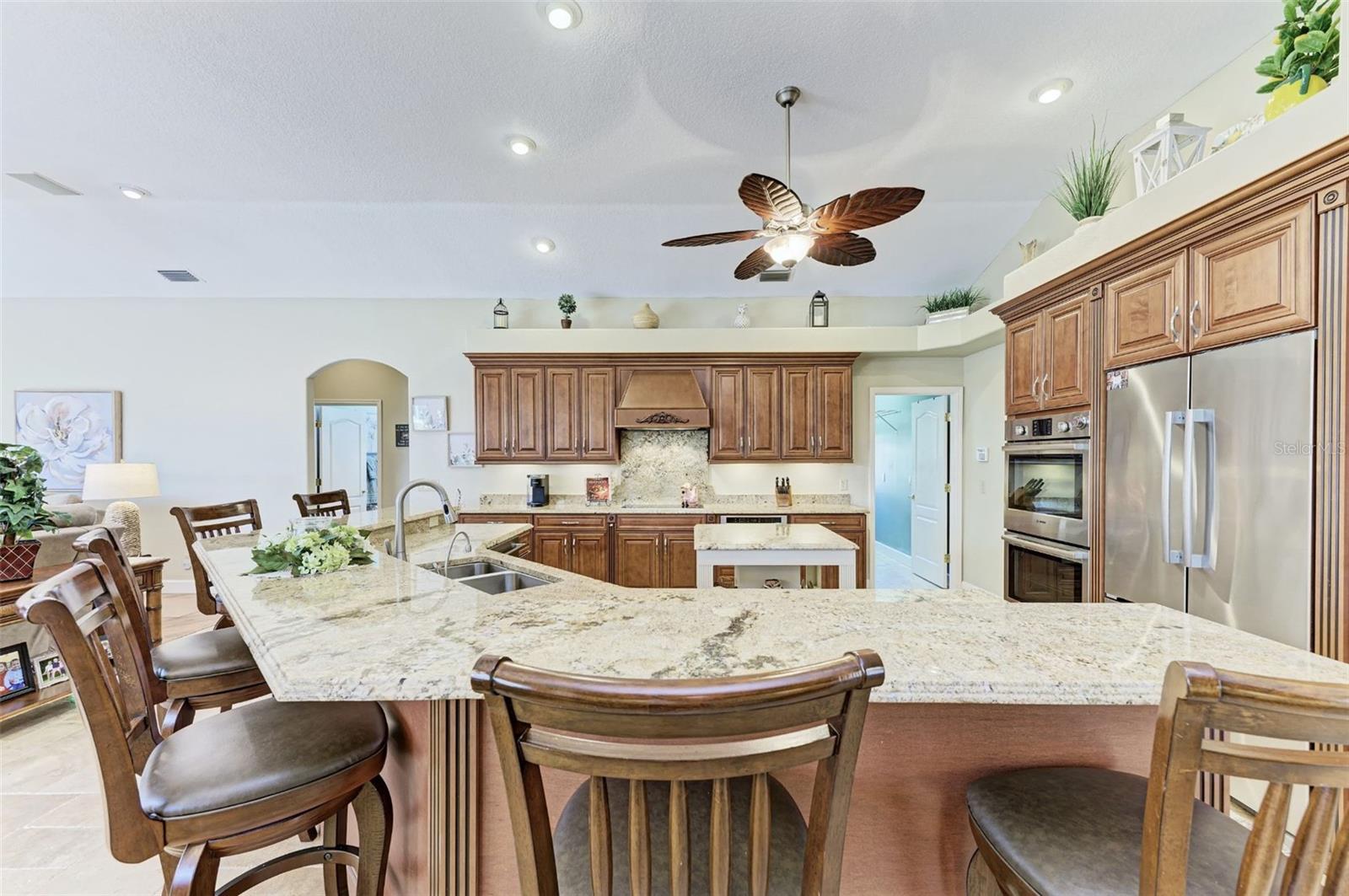 8315 Eagle Xing Property Photo 23