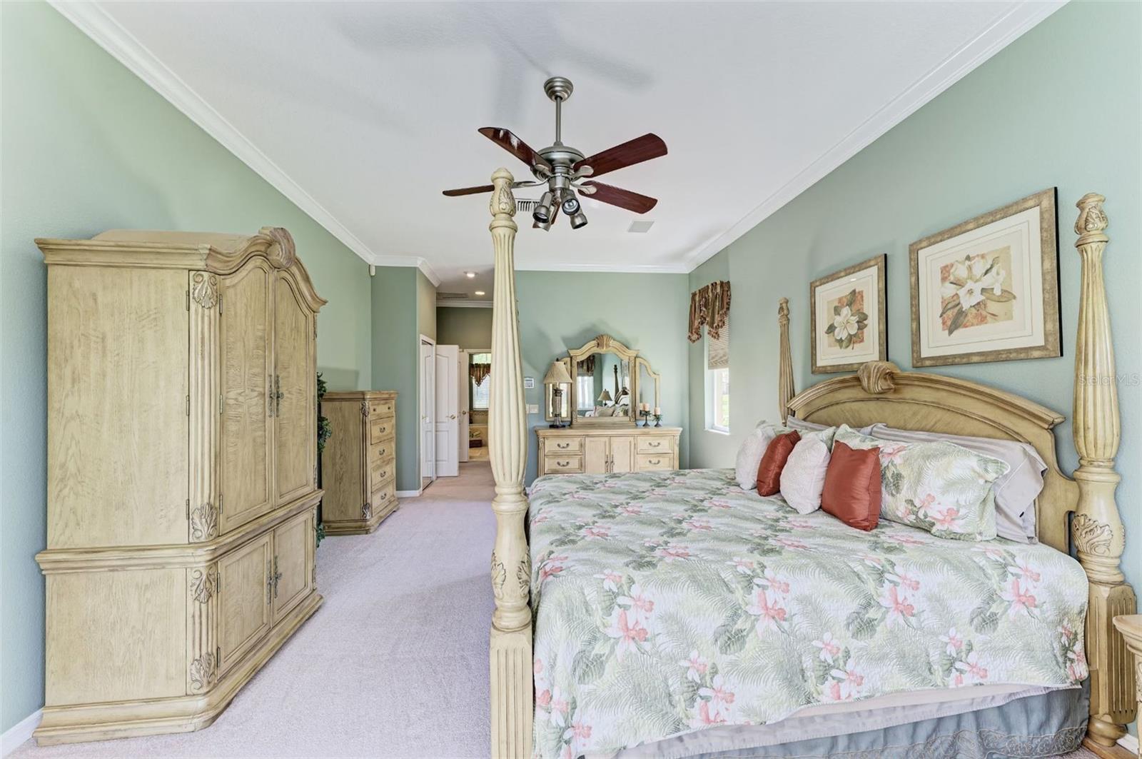 8315 Eagle Xing Property Photo 36