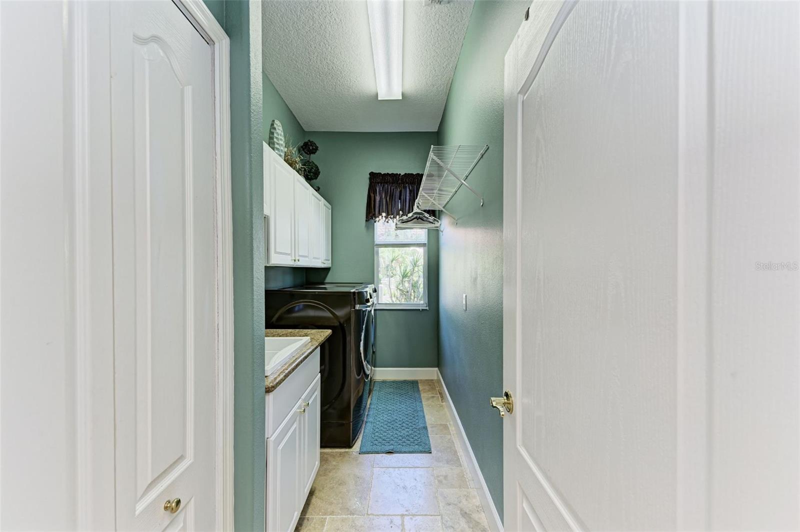 8315 Eagle Xing Property Photo 47