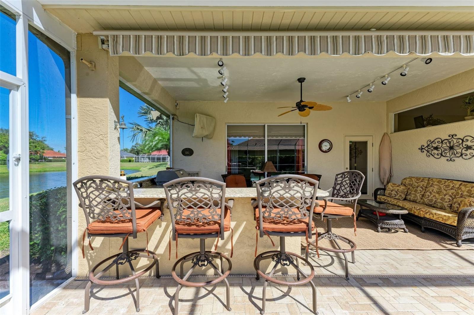 8315 Eagle Xing Property Photo 53