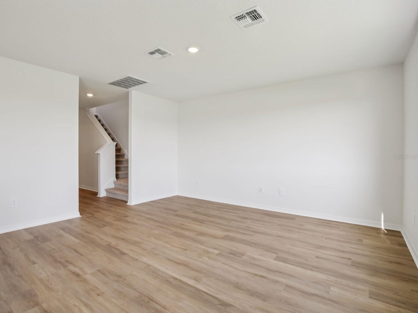 11316 Bellewood Ter Property Photo 2