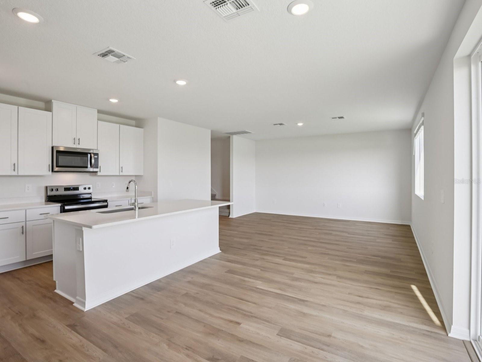 11316 Bellewood Ter Property Photo 5