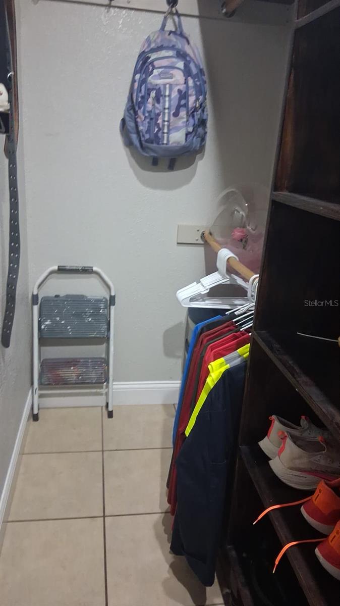 8016 Apache Ln Property Photo 17