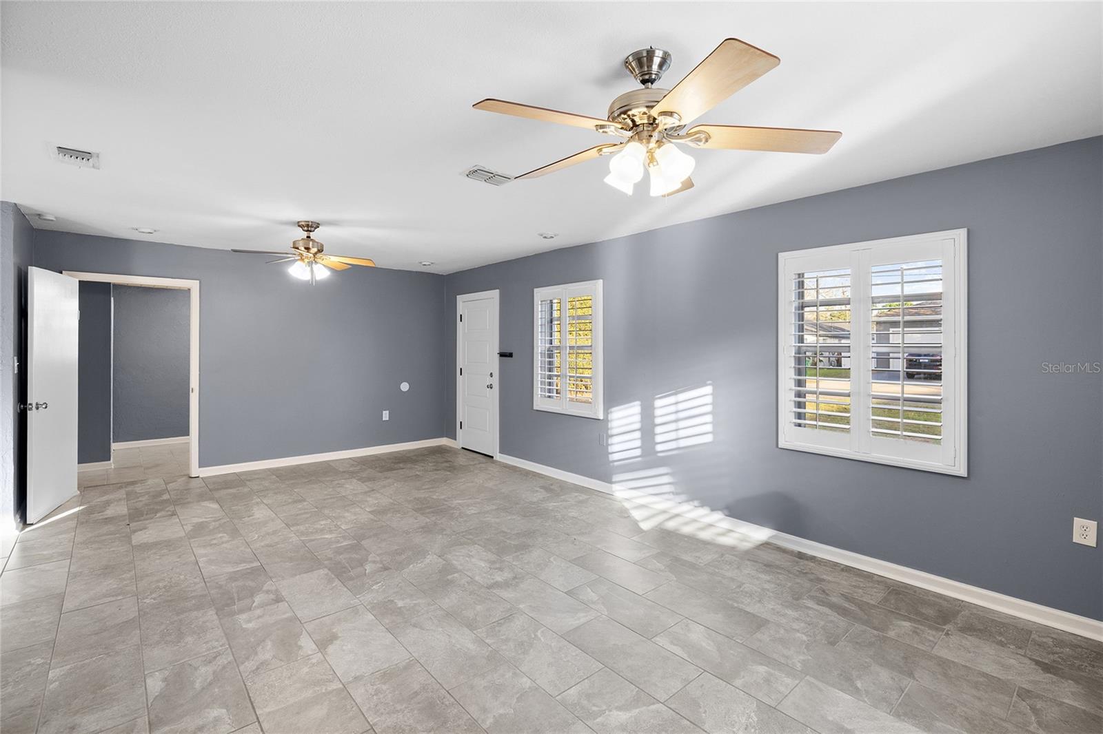 3611 W Anderson Ave Property Photo 6