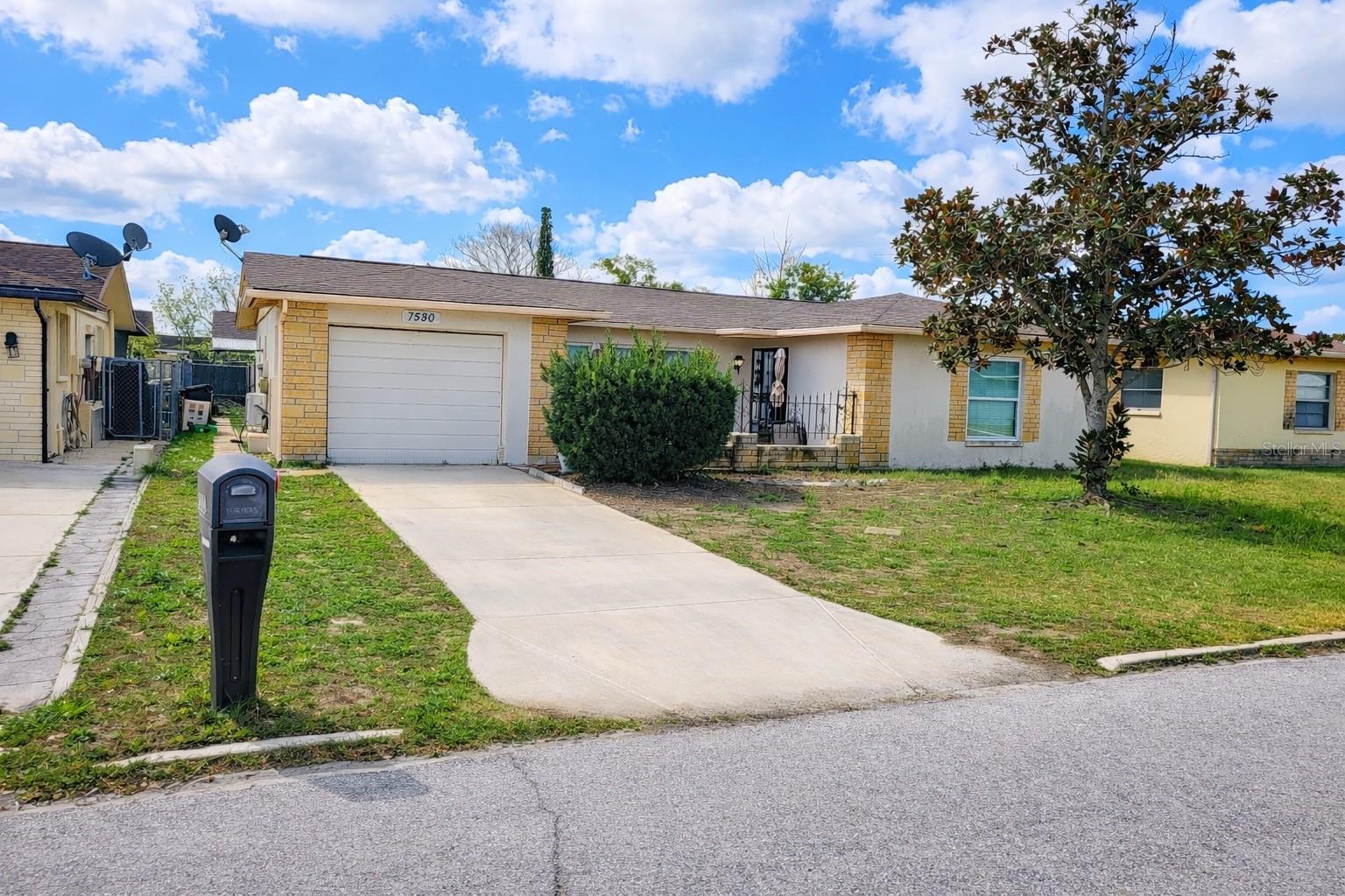 7530 JUDITH CRESCENT CRES Property Photo 1