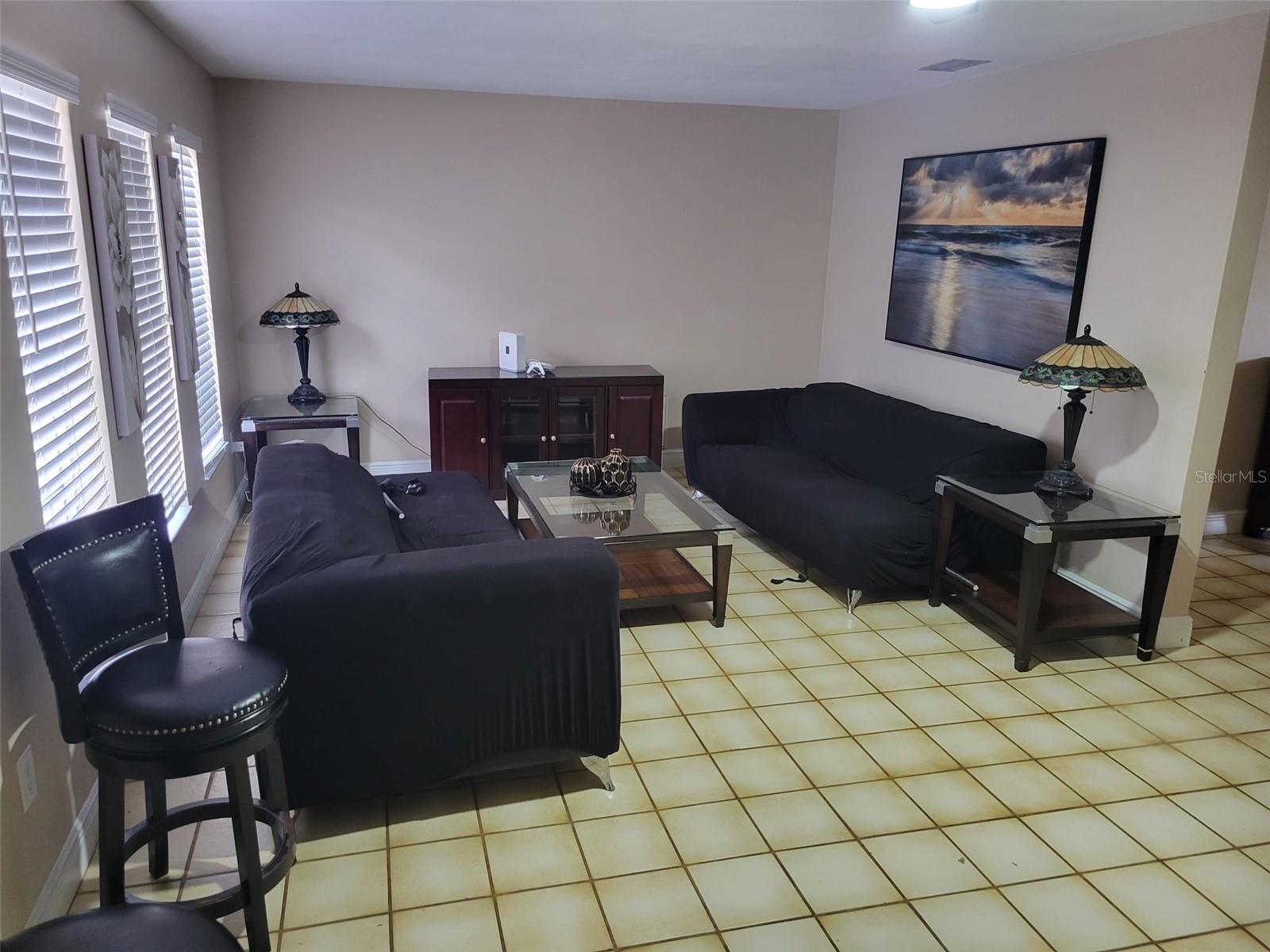 7530 Judith Crescent Cres Property Photo 6
