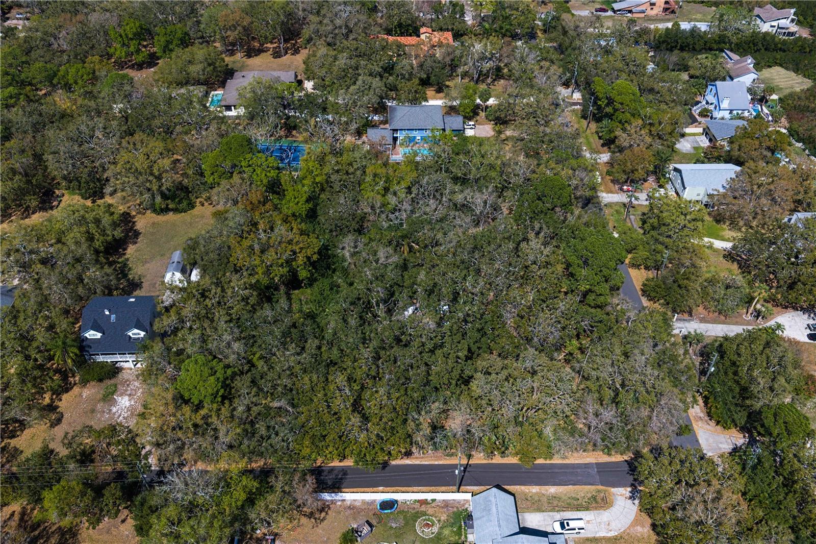 8004 Bay Dr Property Photo 30