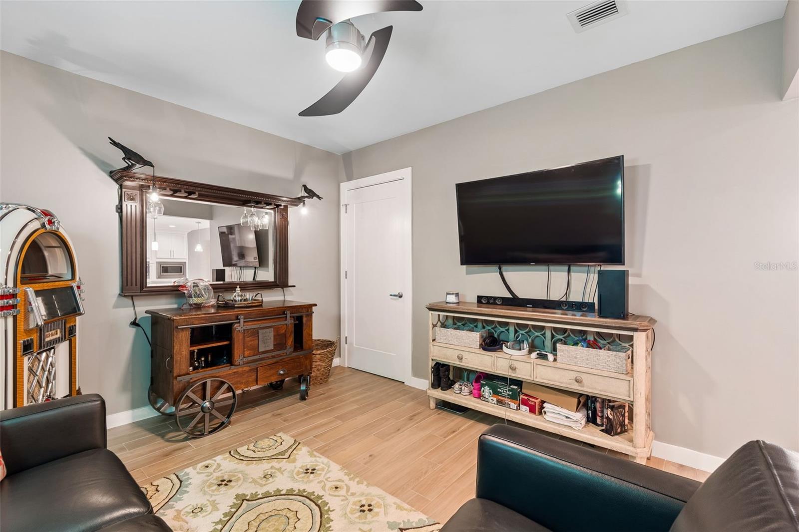 920 N Osceola Ave #604 Property Photo 74