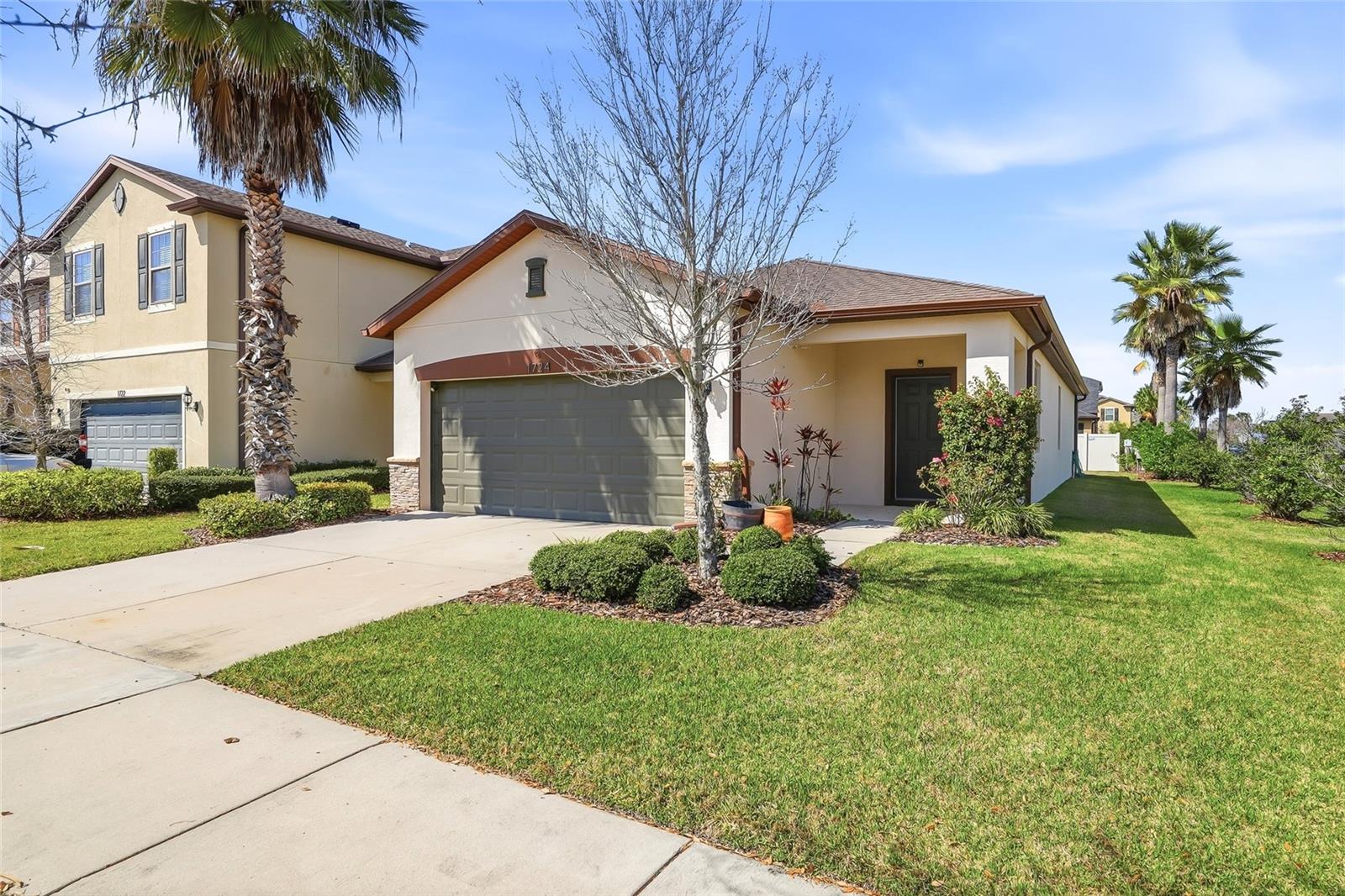 1724 Passage Key Ln Property Photo 1
