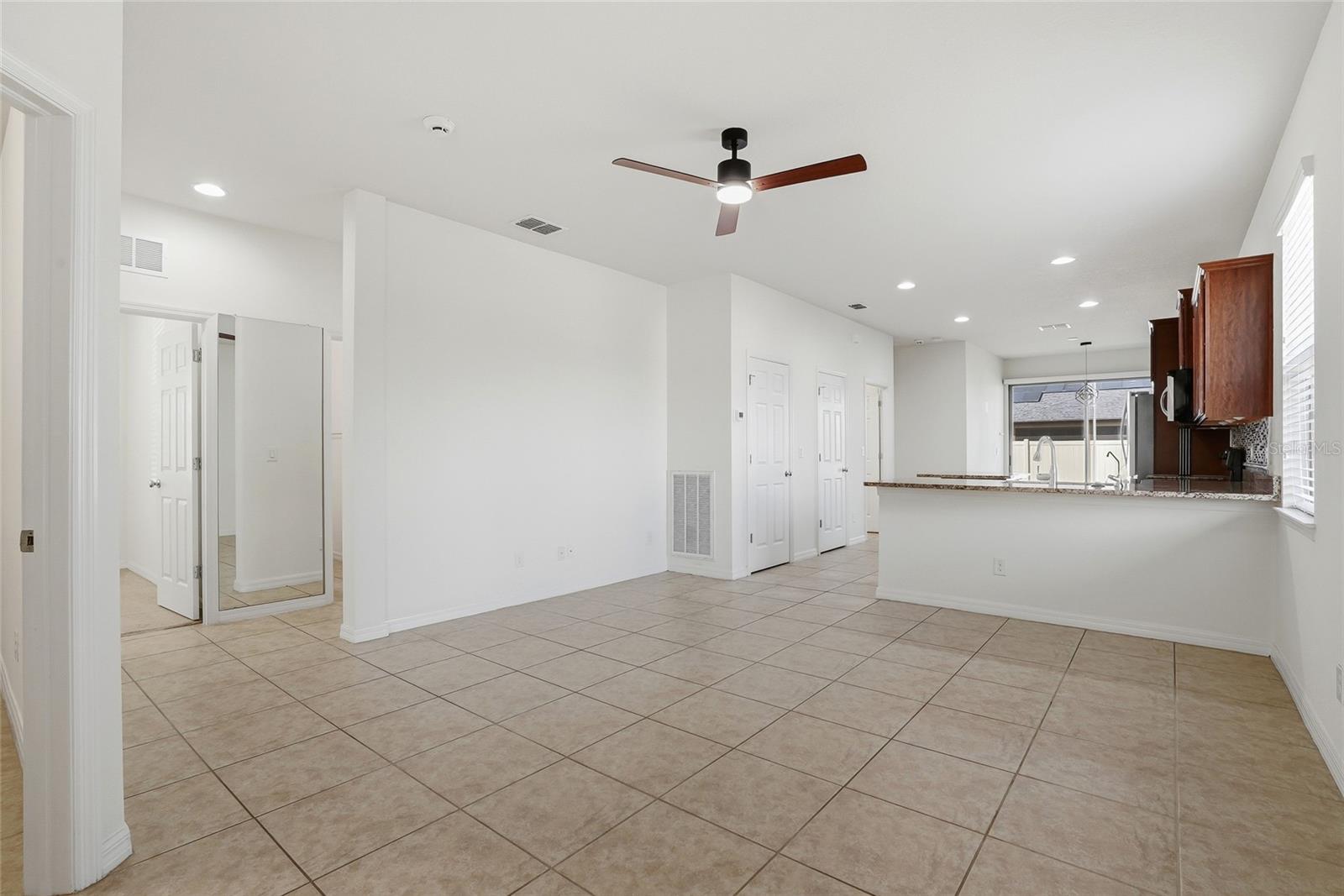 1724 Passage Key Ln Property Photo 8