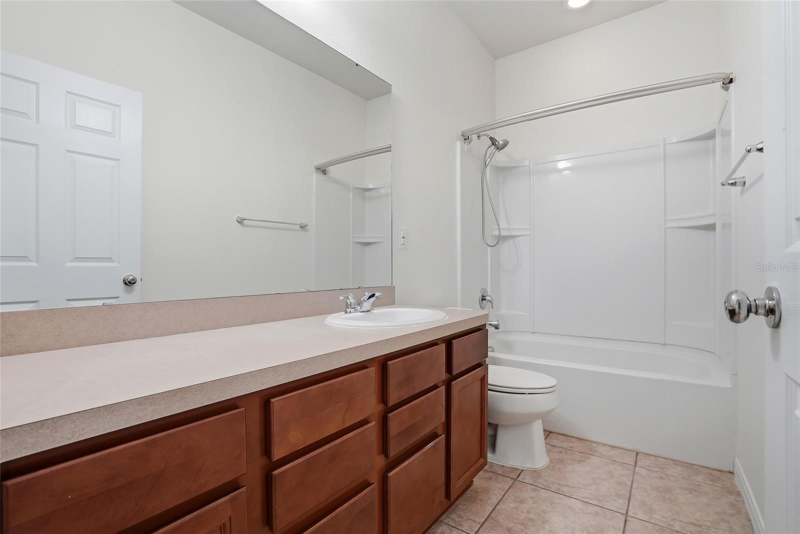 1724 Passage Key Ln Property Photo 32