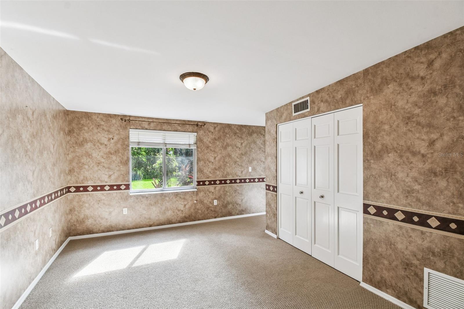 4508 Henderson Blvd Property Photo 14