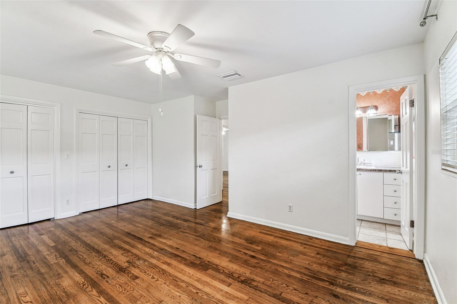 4508 Henderson Blvd Property Photo 8