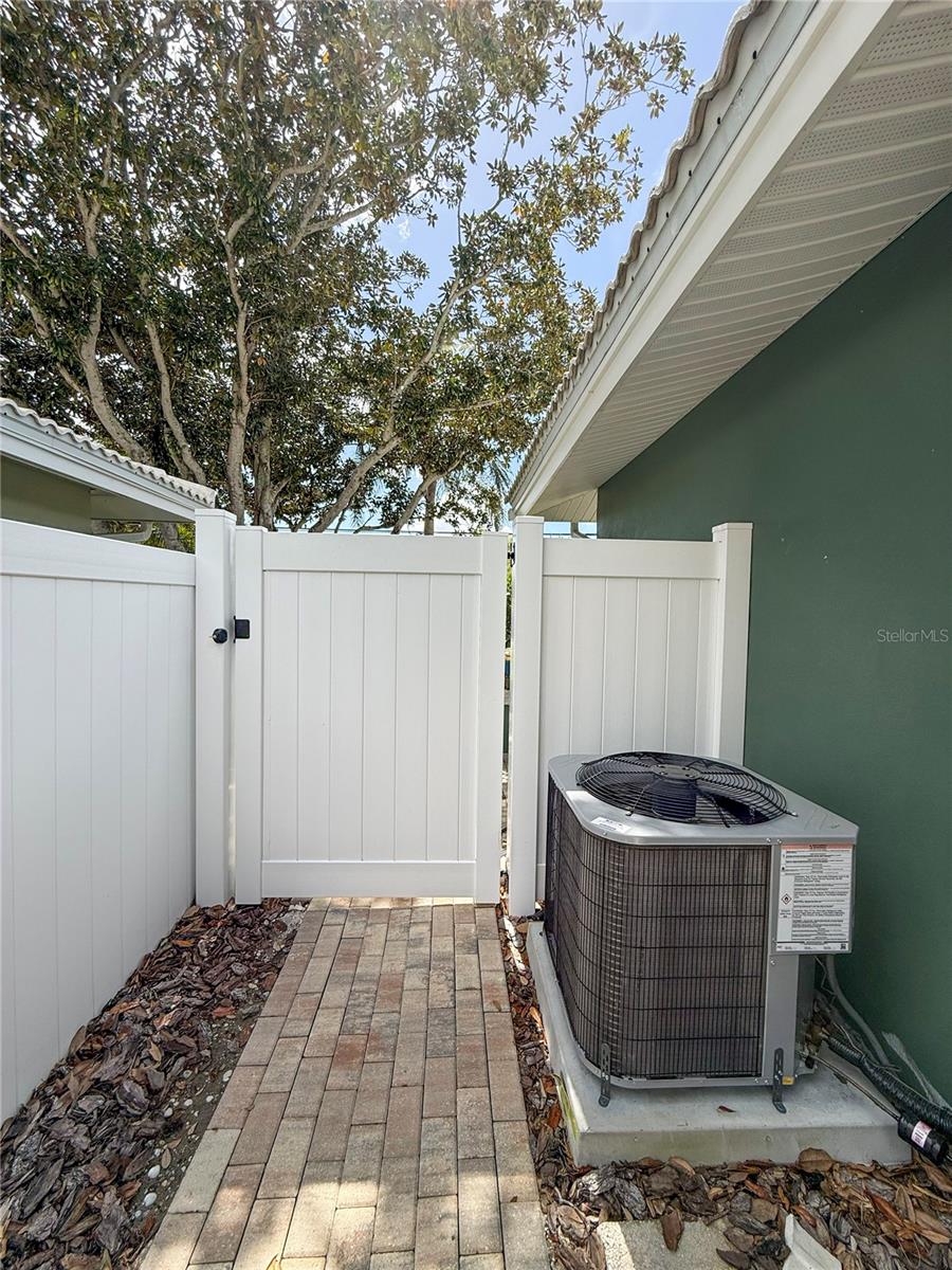2058 Nursery Rd Property Photo 23