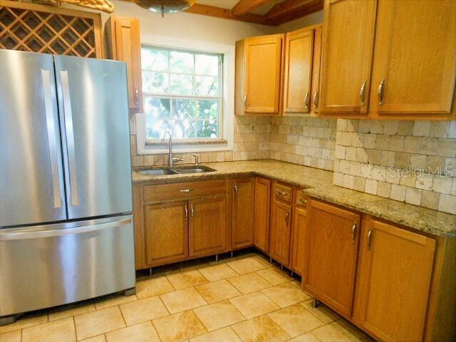 2925 W Paris St Property Photo 10